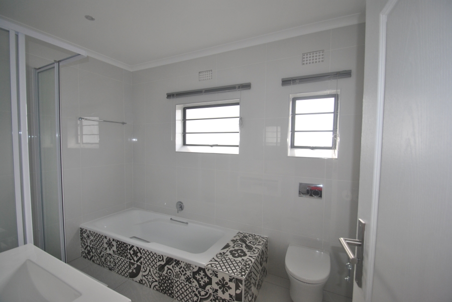 To Let 3 Bedroom Property for Rent in Berea Eastern Cape